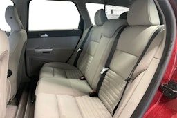 punainen Volvo V50 2012 kuva 10.