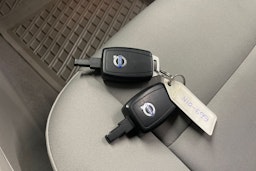punainen Volvo V50 2012 kuva 19.
