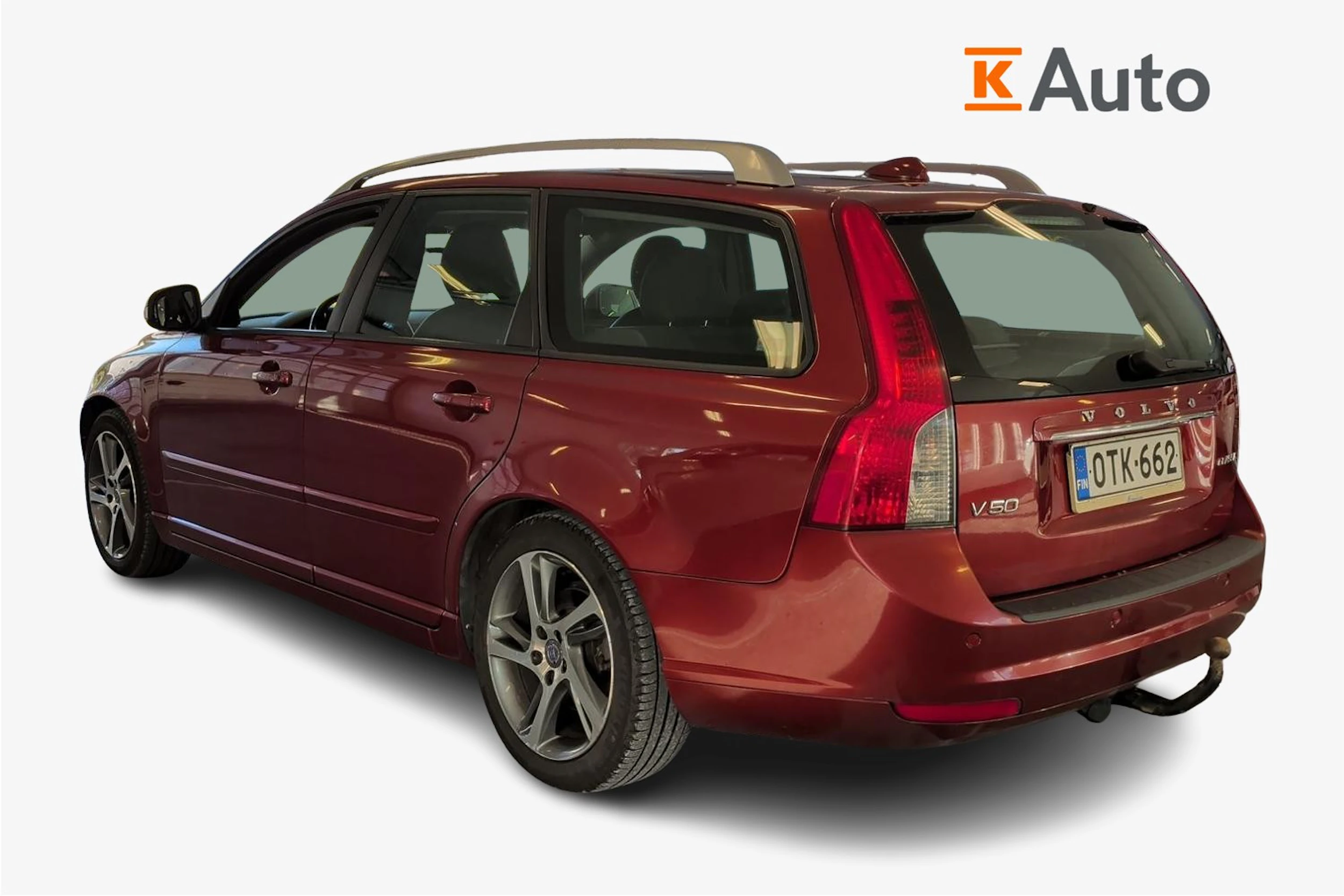 punainen Volvo V50 2012 kuva 2.