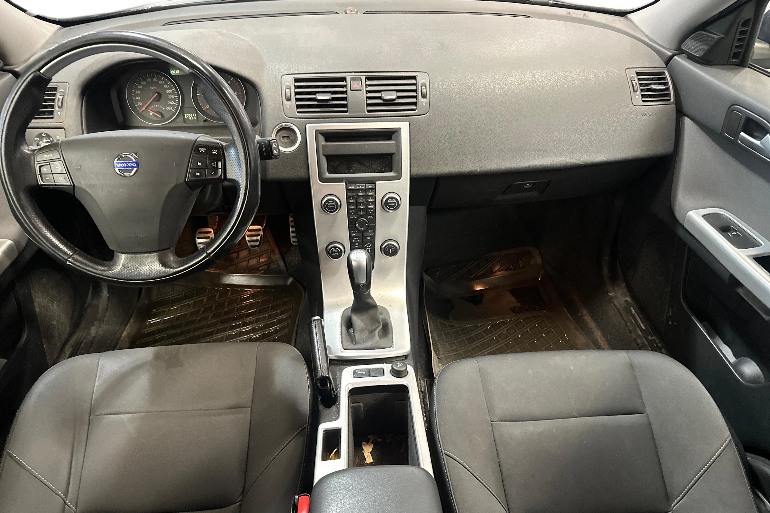 Sininen Volvo V50 2012 kuva 7.