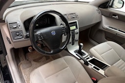 musta Volvo V50 2012 kuva 7.