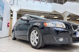 musta Volvo V50 2012 kuva 15.