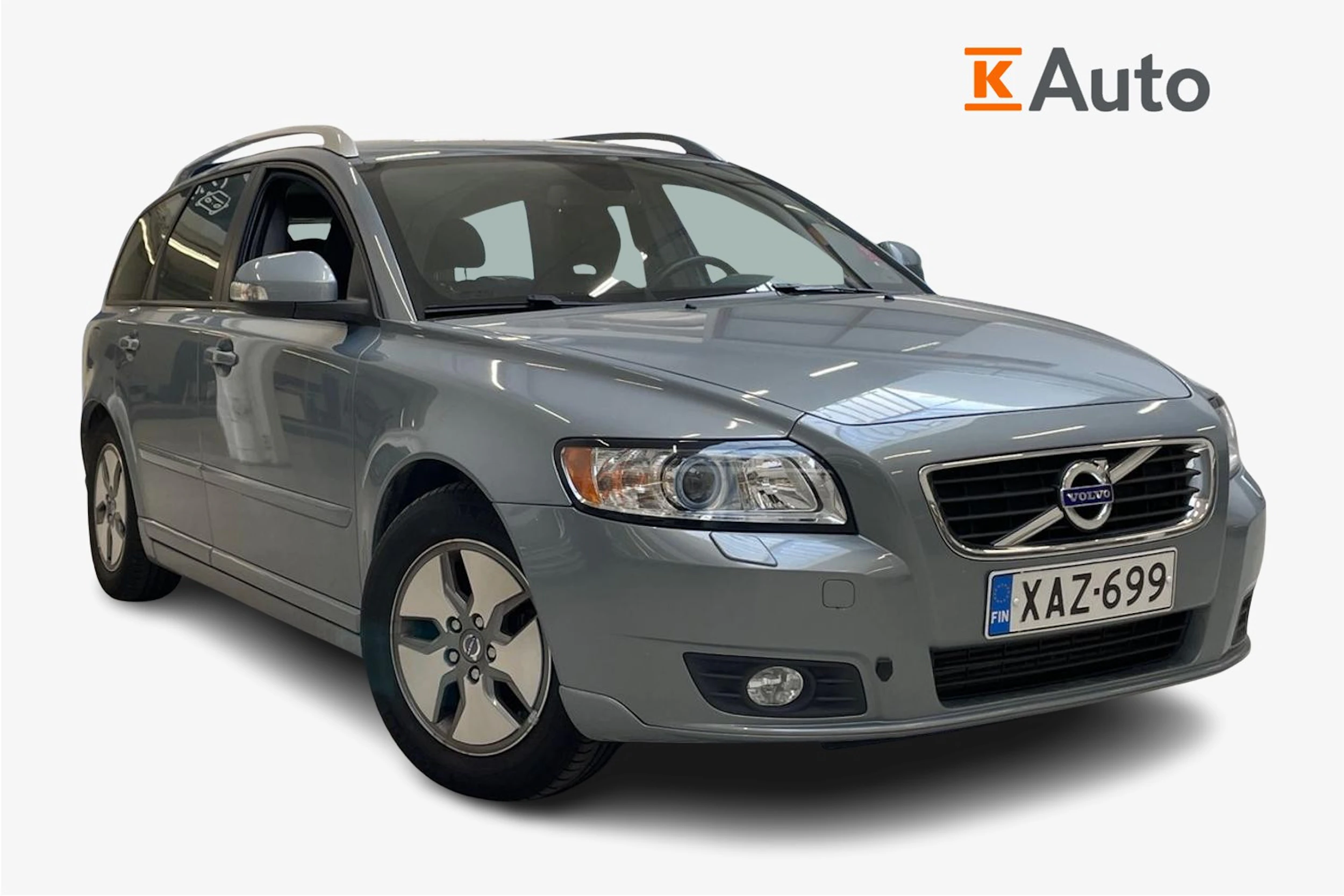 sininen Volvo V50 2012 kuva 1.
