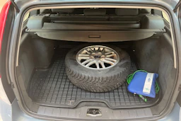 sininen Volvo V50 2012 kuva 10.