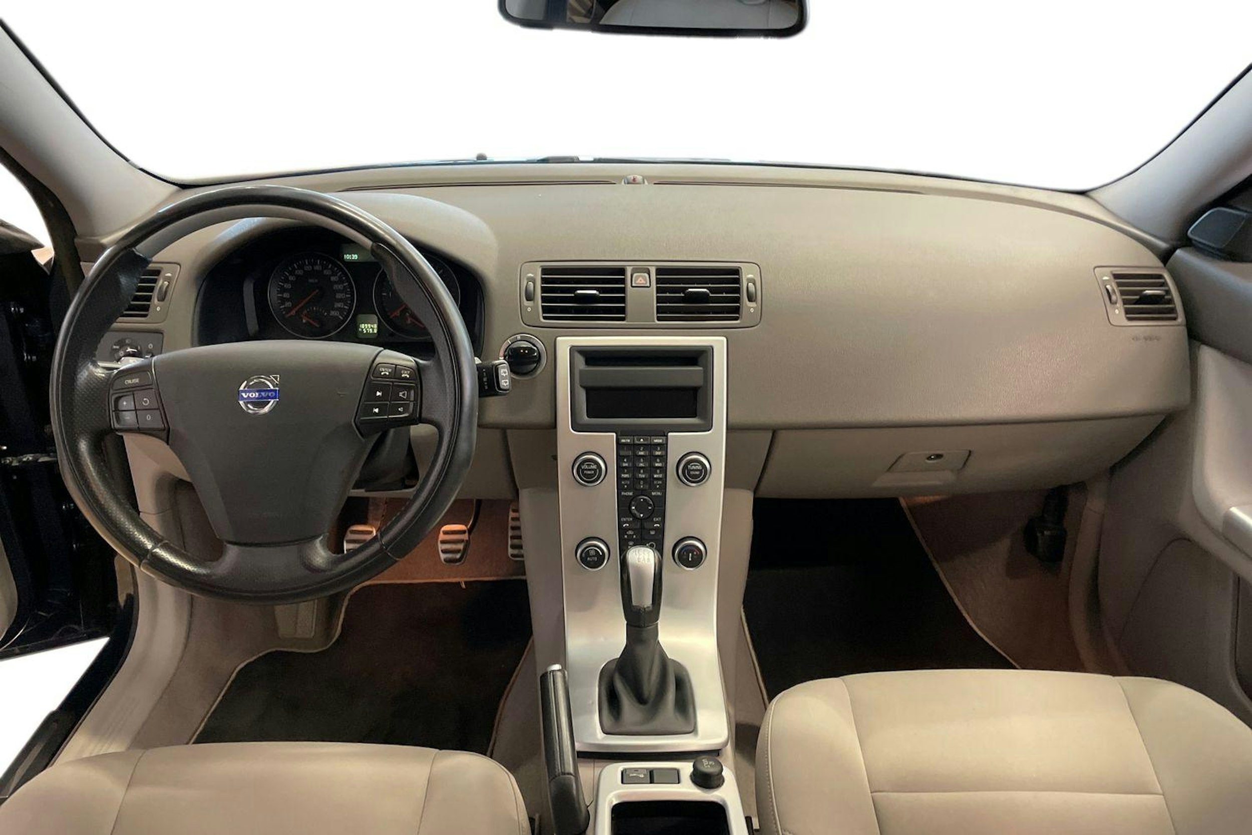 Sininen Volvo V50 2012 kuva 9.