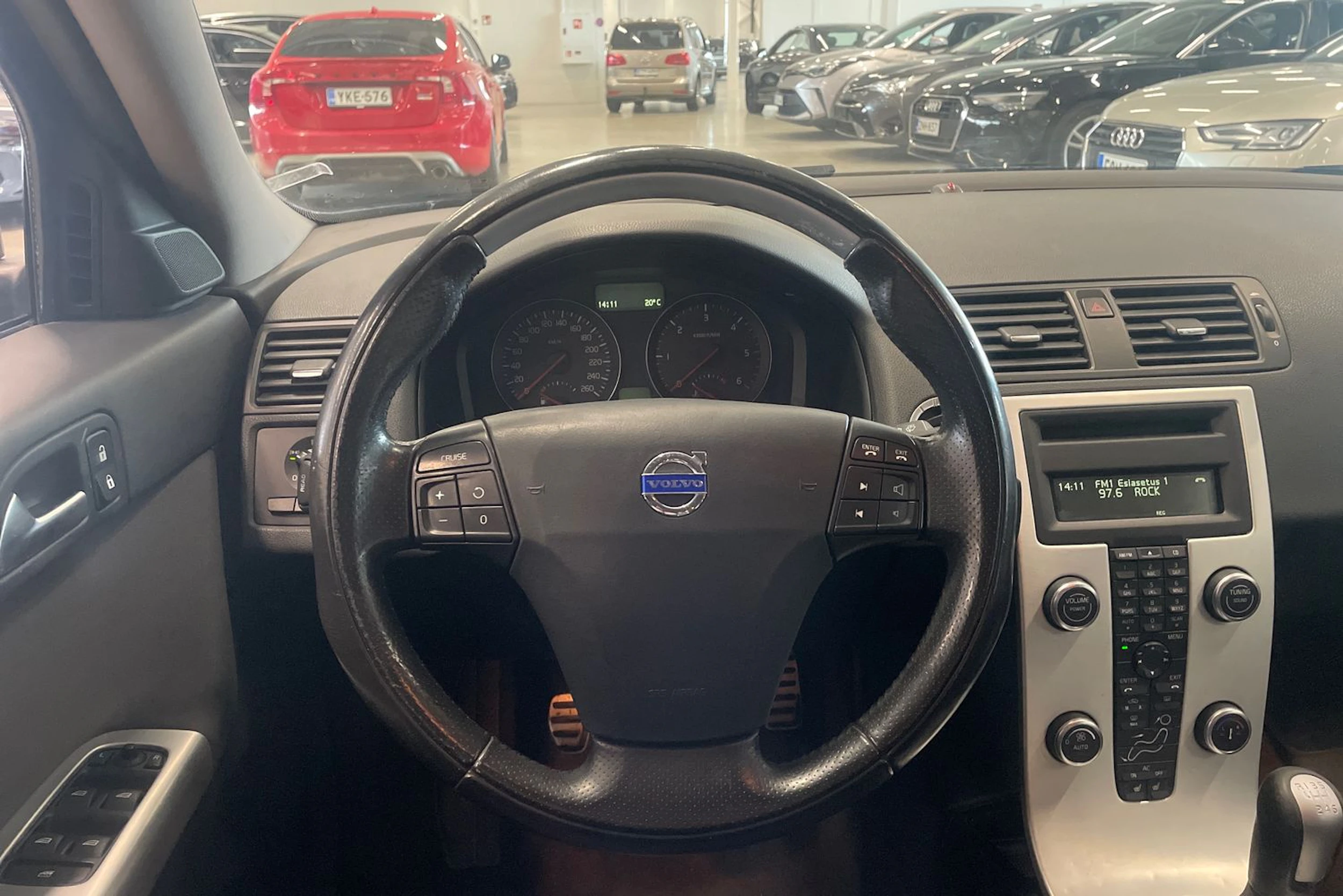 harmaa Volvo V50 2012 kuva 15.