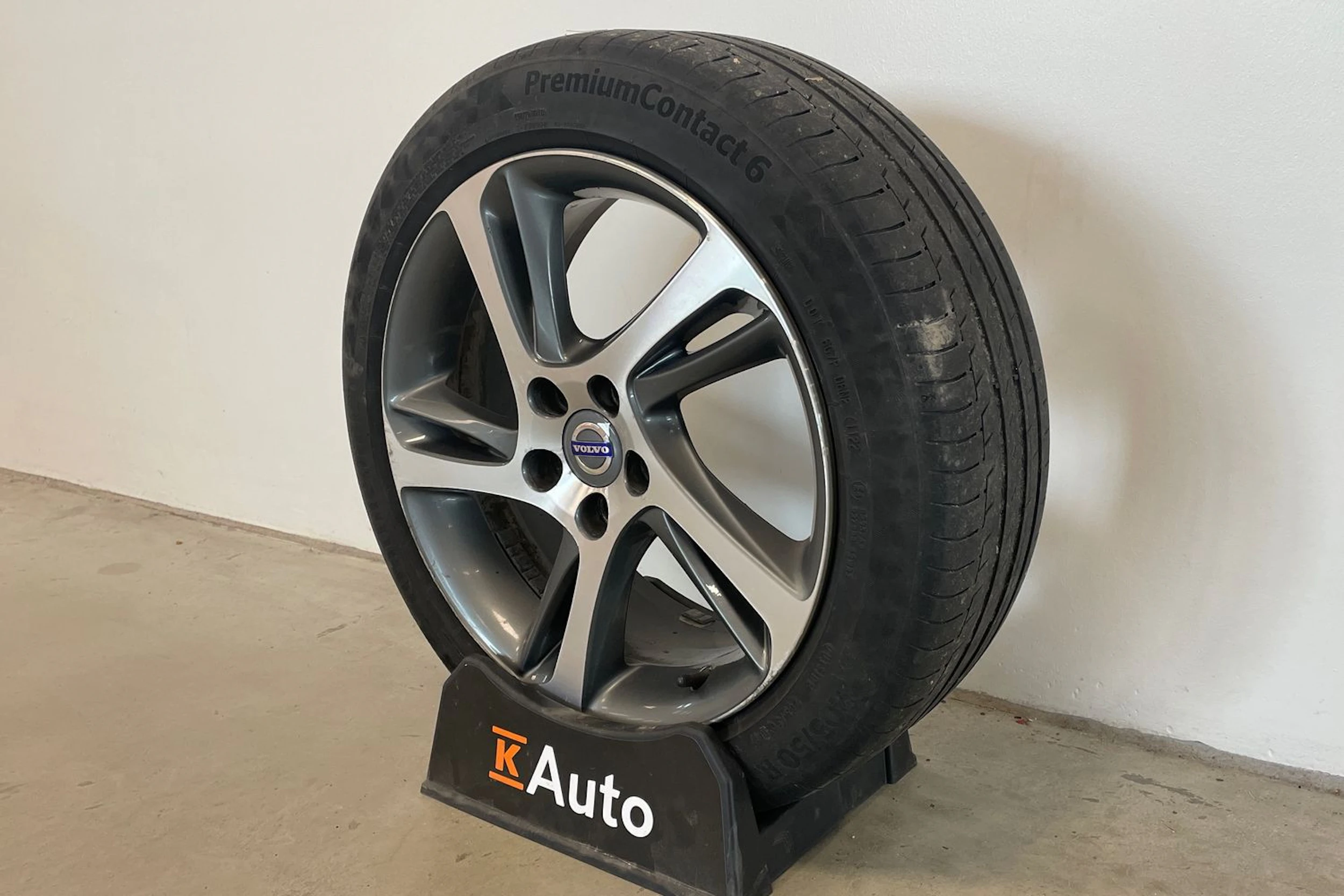 harmaa Volvo V50 2012 kuva 25.