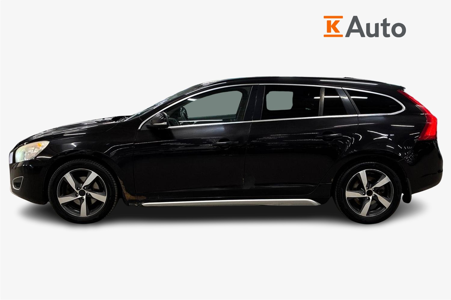 Volvo V60 D3 Momentum aut 2010, kuva 5/39