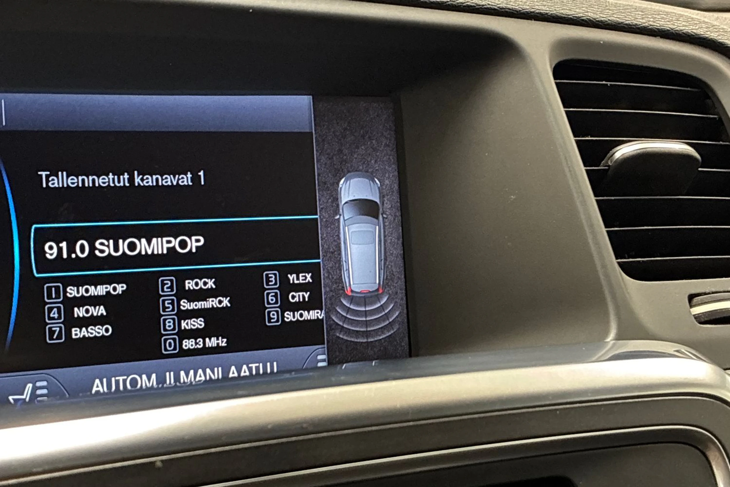 musta Volvo V60 2010 kuva 19.