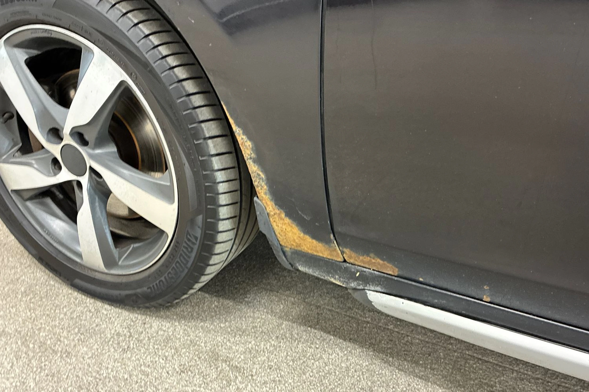 musta Volvo V60 2010 kuva 32.