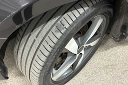 musta Volvo V60 2010 kuva 34.