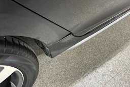 musta Volvo V60 2010 kuva 37.