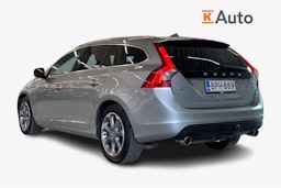 harmaa Volvo V60 2011 kuva 2.