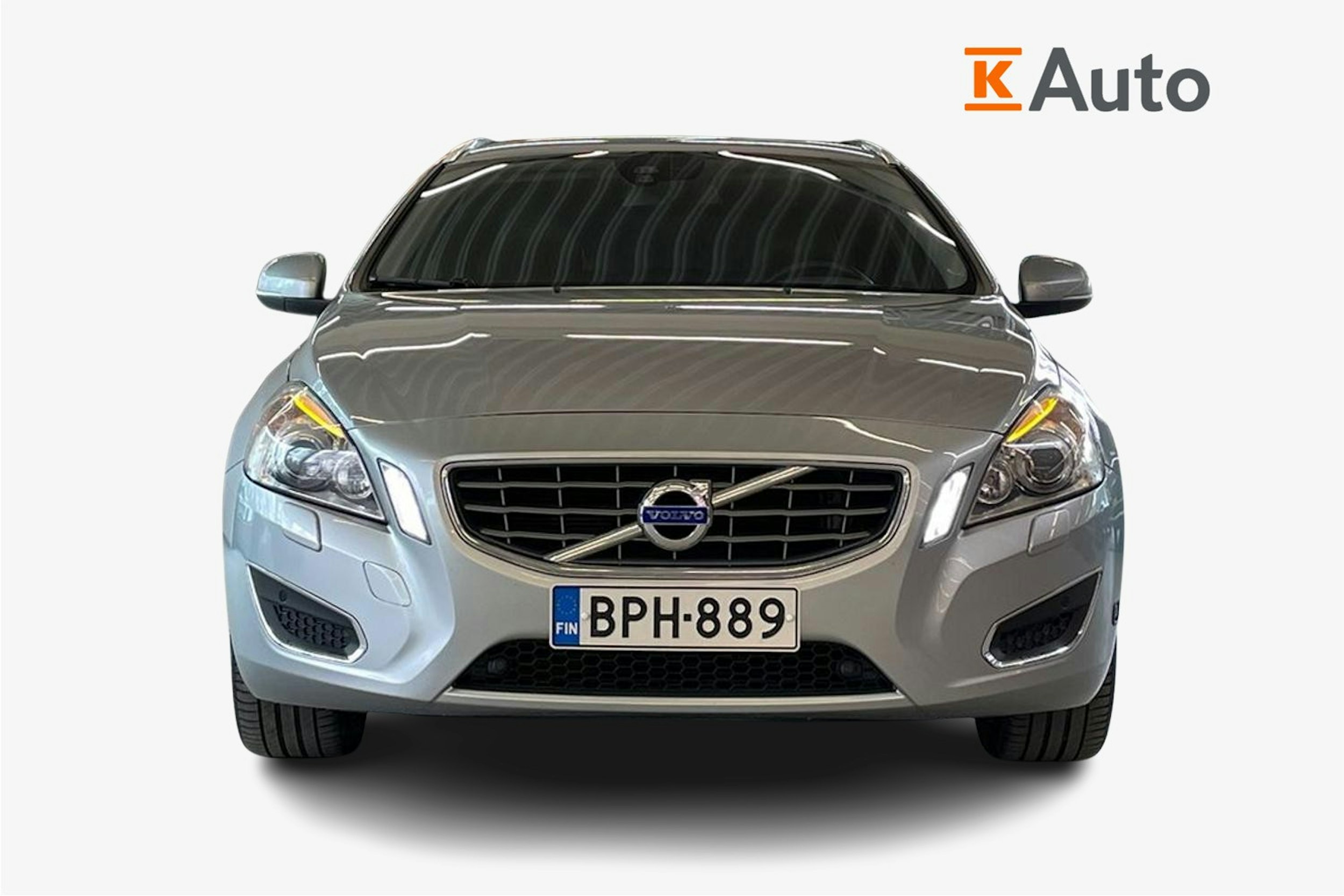 harmaa Volvo V60 2011 kuva 5.