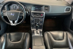 harmaa Volvo V60 2011 kuva 9.