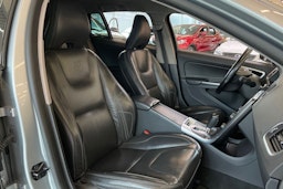 harmaa Volvo V60 2011 kuva 21.
