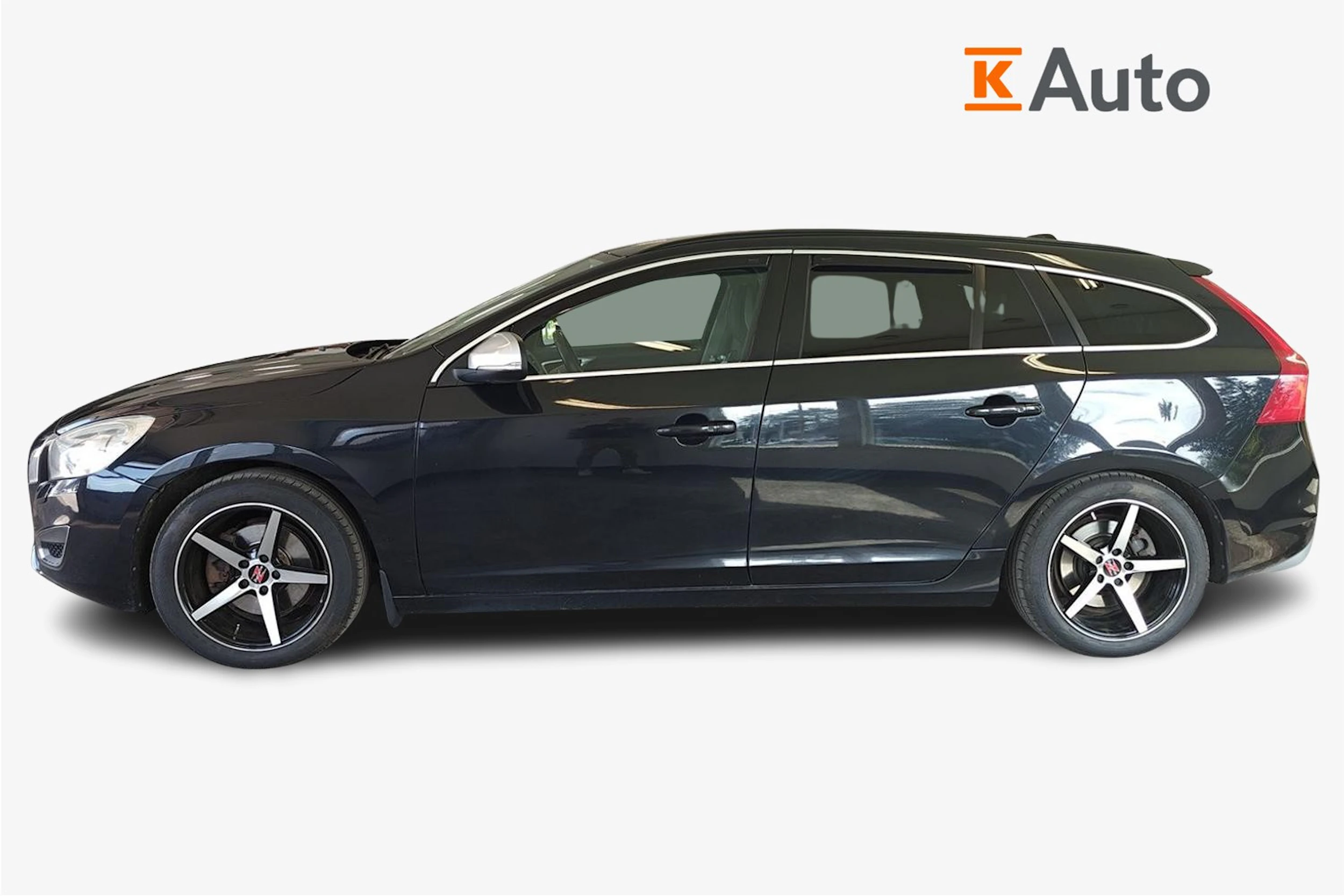 musta Volvo V60 2011 kuva 5.