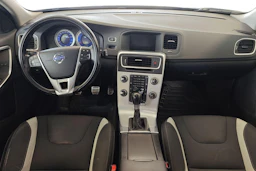 musta Volvo V60 2011 kuva 7.