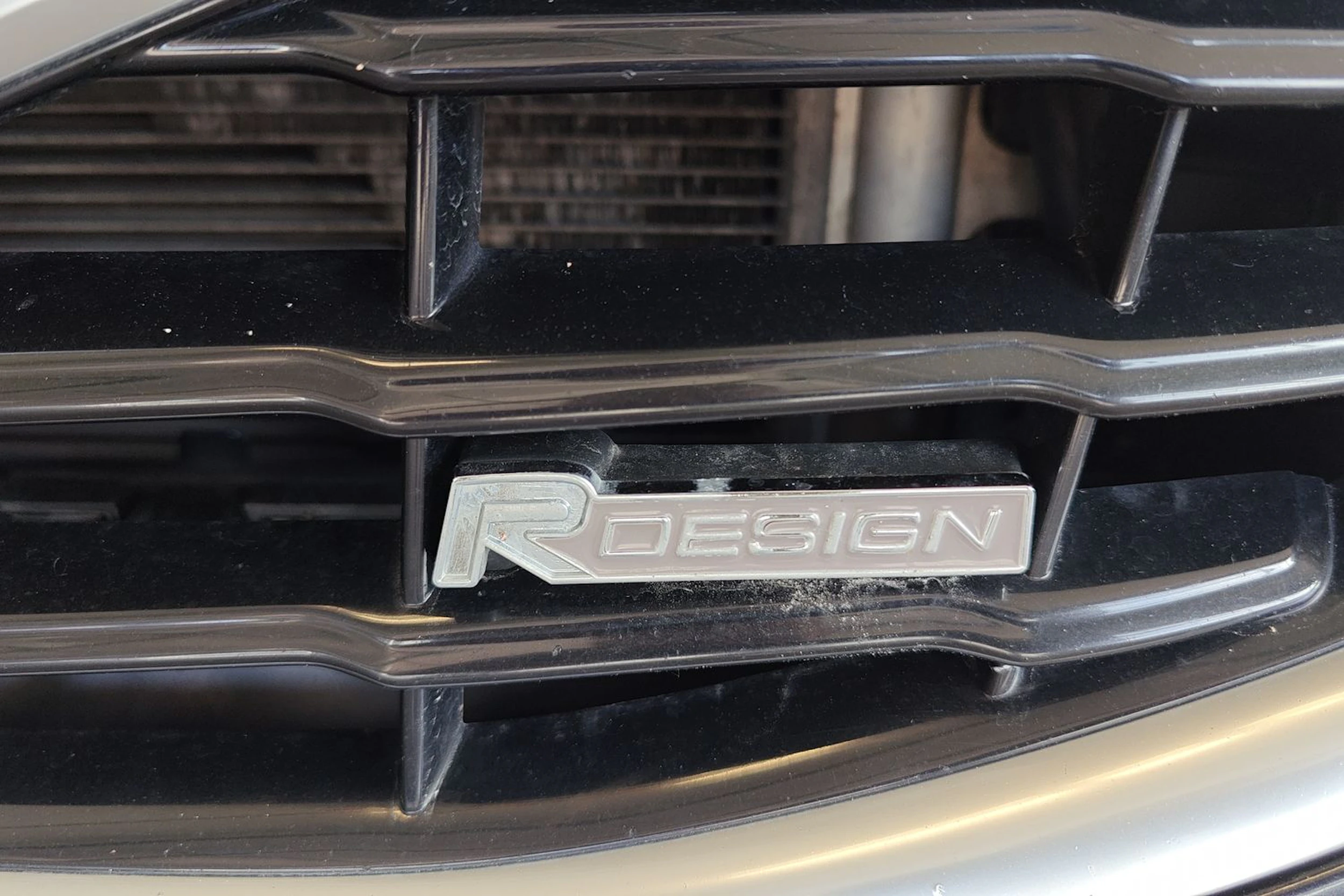 musta Volvo V60 2011 kuva 13.