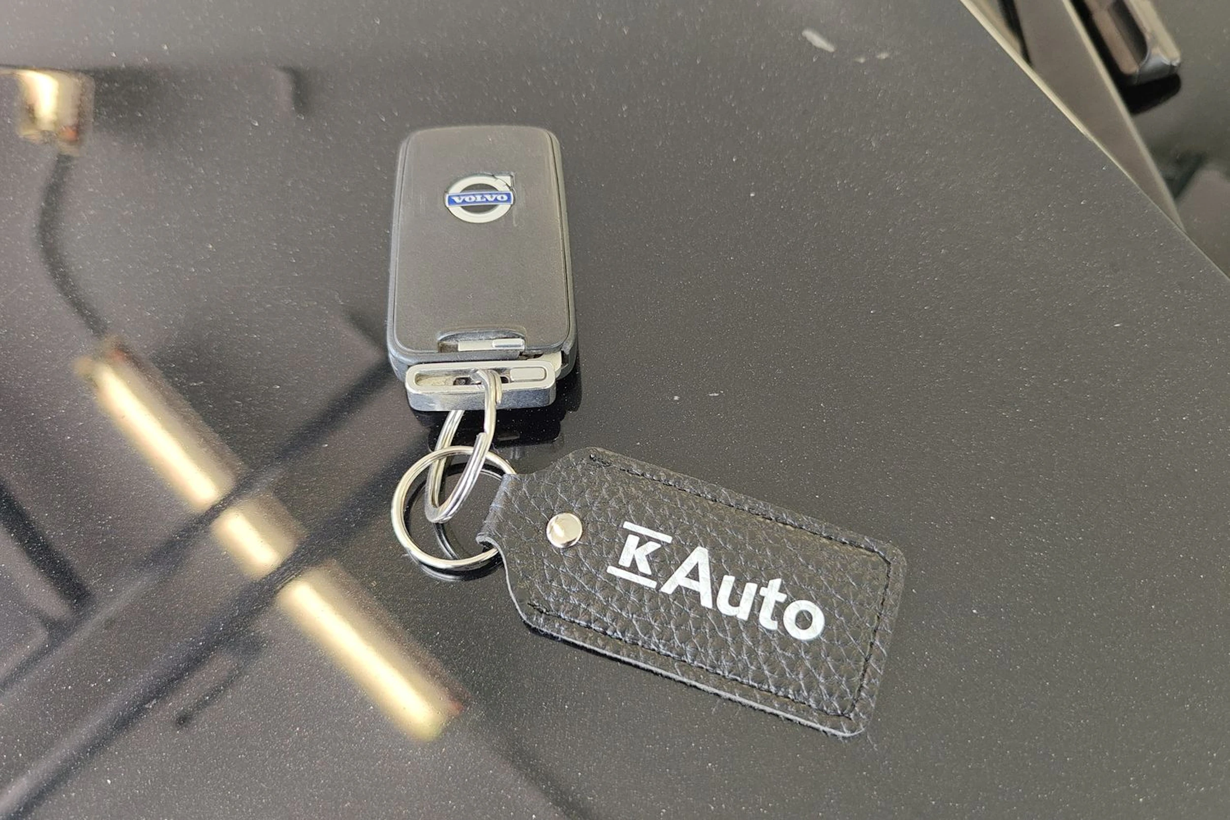 musta Volvo V60 2011 kuva 17.