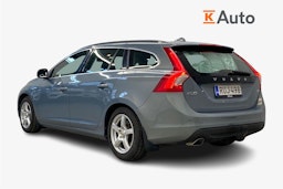 harmaa Volvo V60 2011 kuva 2.