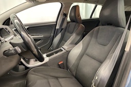 harmaa Volvo V60 2011 kuva 13.