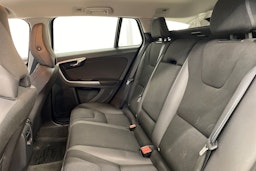 harmaa Volvo V60 2011 kuva 14.