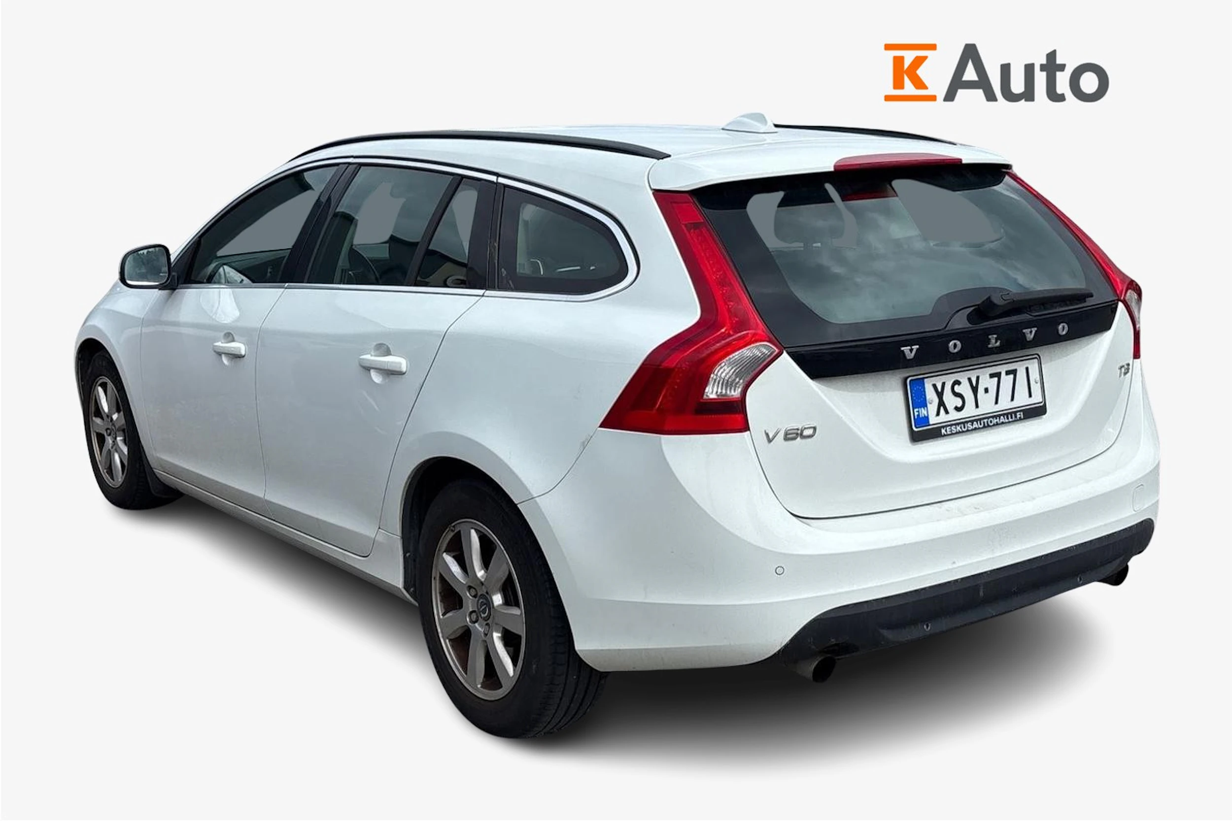 valkoinen Volvo V60 2011 kuva 2.