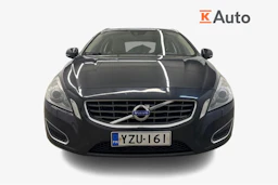 Harmaa Volvo V60 2011 kuva 5.