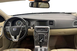 Harmaa Volvo V60 2011 kuva 9.