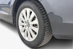 Harmaa Volvo V60 2011 kuva 11.