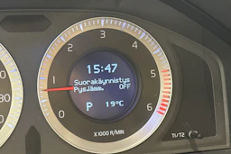 Harmaa Volvo V60 2011 kuva 24.