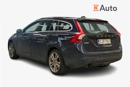 sininen Volvo V60 2012 kuva 2.