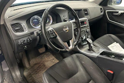 sininen Volvo V60 2012 kuva 3.