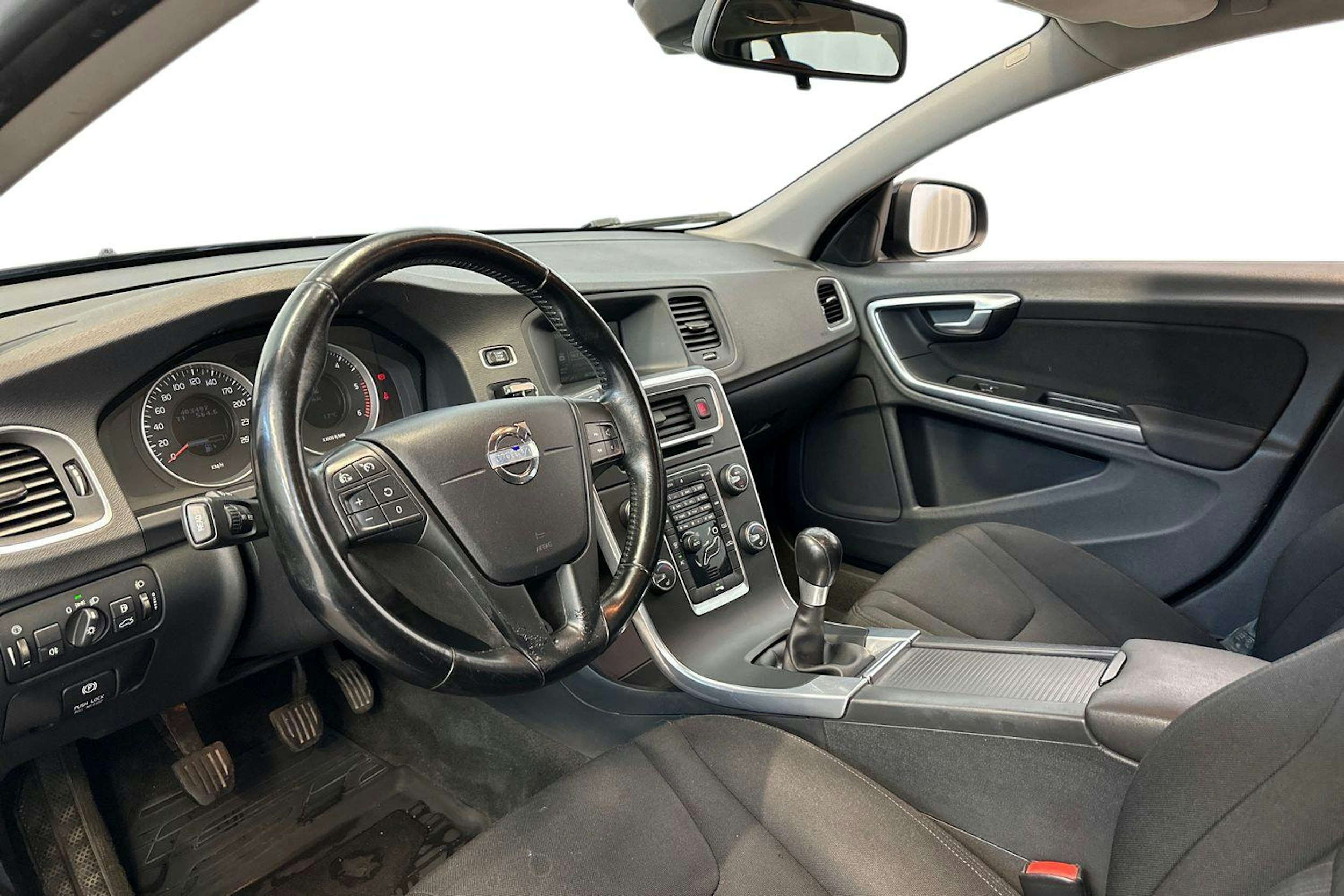 musta Volvo V60 2012 kuva 7.