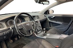 musta Volvo V60 2012 kuva 7.