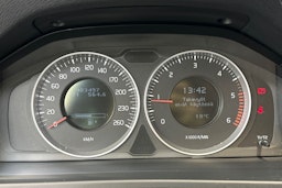 musta Volvo V60 2012 kuva 21.