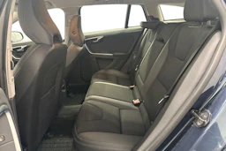 sininen Volvo V60 2013 kuva 11.