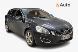musta Volvo V60 2013 kuva 1.