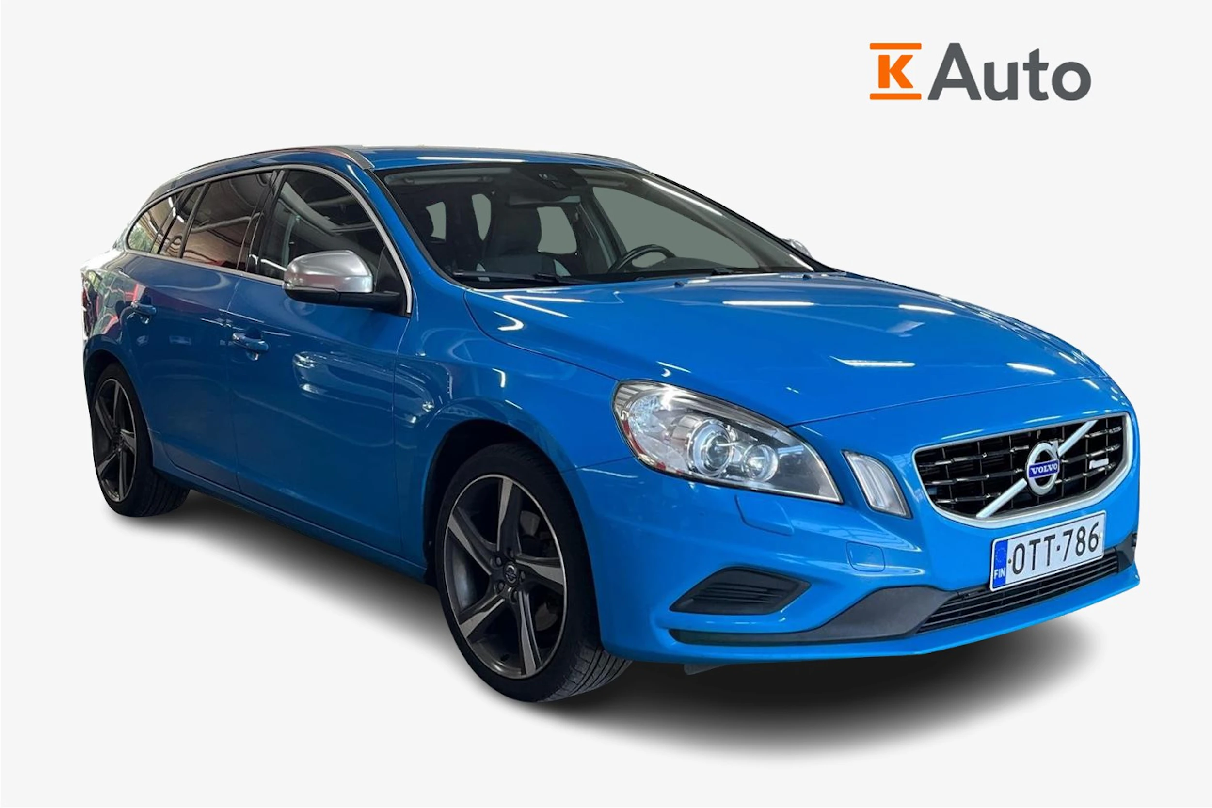 Sininen Volvo V60 2013 kuva 1.