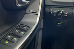 Sininen Volvo V60 2013 kuva 15.