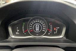 musta Volvo V60 2014 kuva 14.