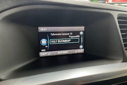 musta Volvo V60 2014 kuva 15.