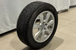valkoinen Volvo V60 2014 kuva 15.