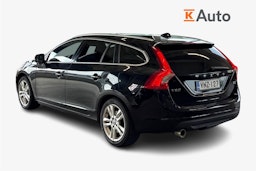 musta Volvo V60 2013 kuva 2.