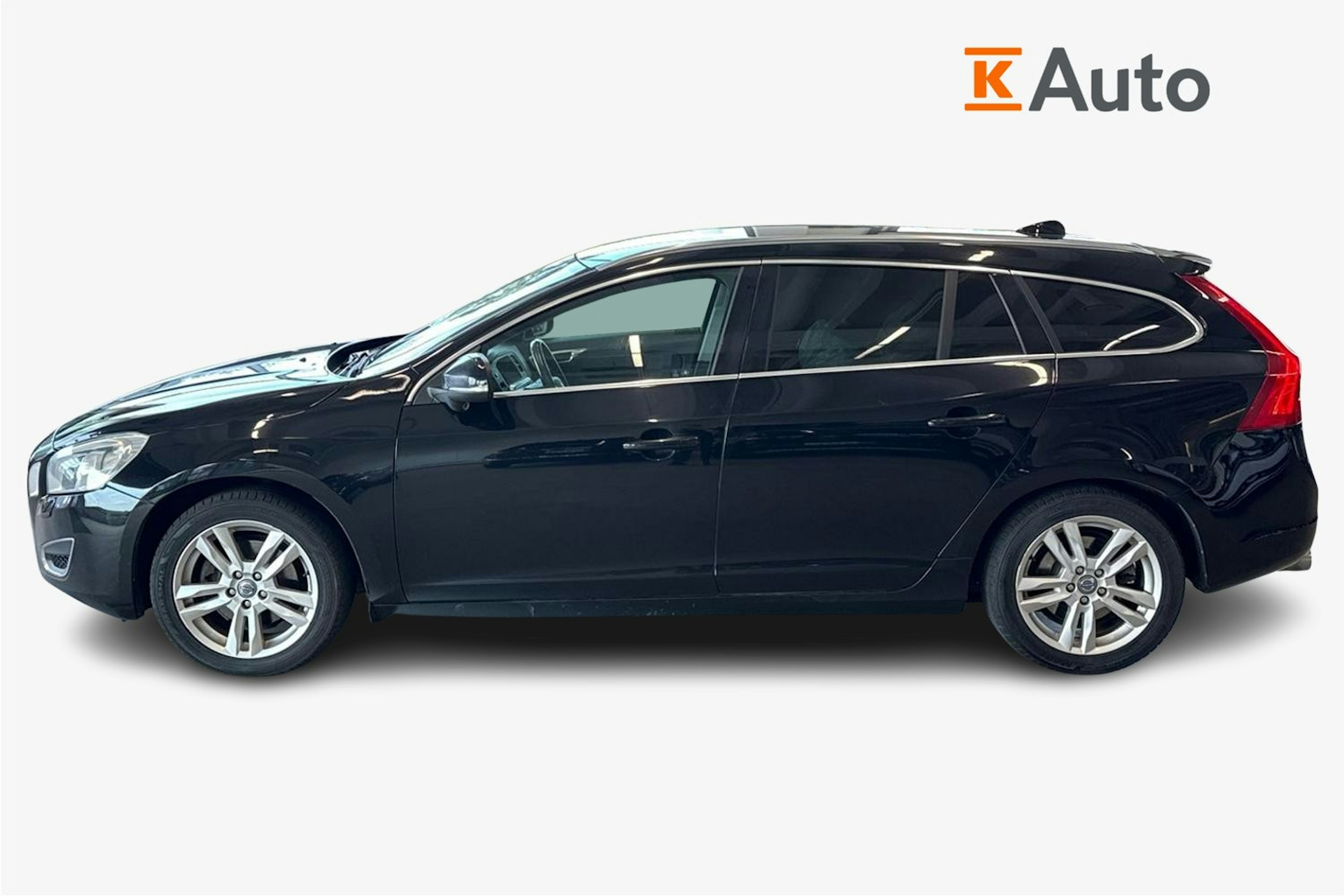 musta Volvo V60 2013 kuva 6.