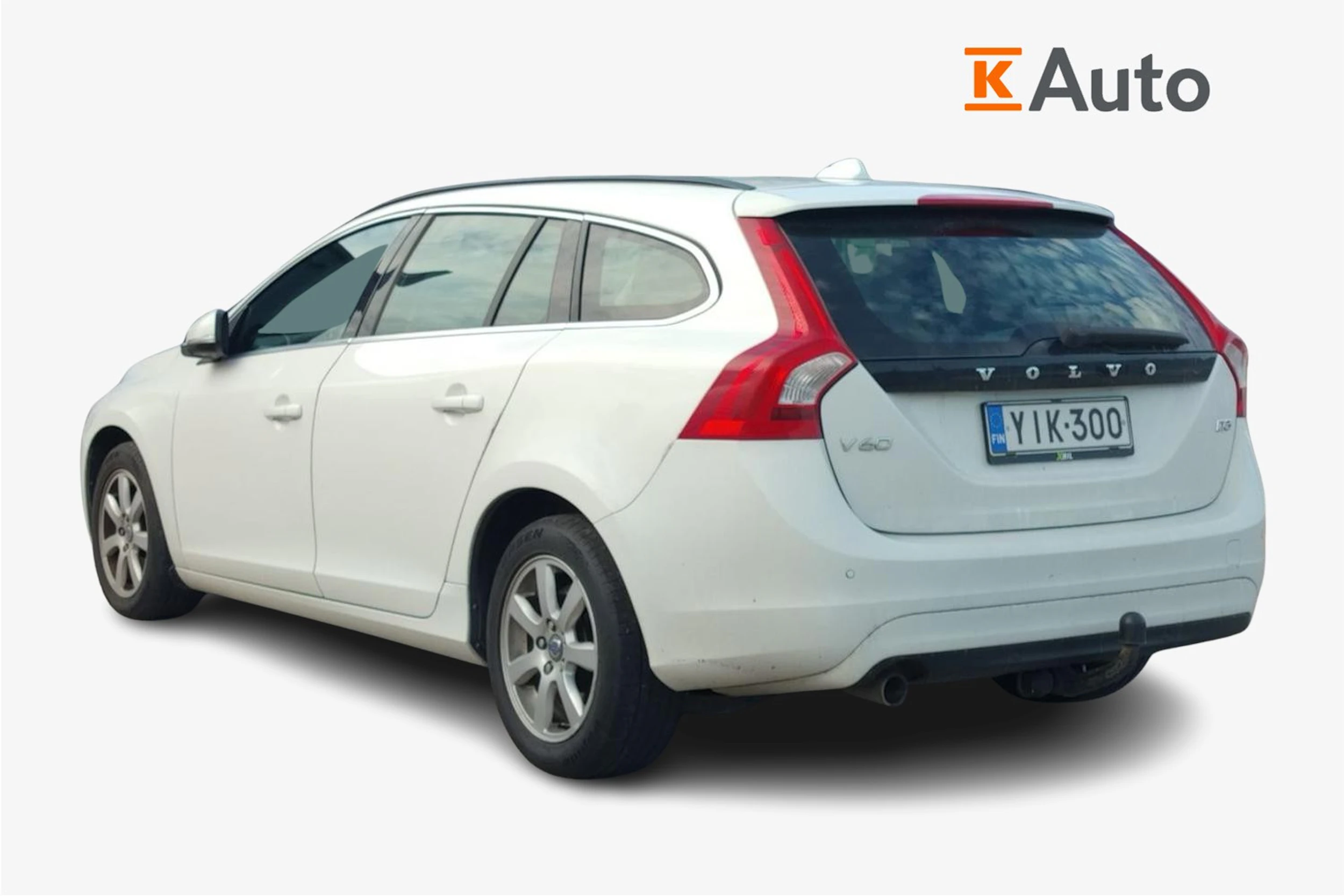 valkoinen Volvo V60 2013 kuva 2.
