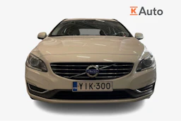 valkoinen Volvo V60 2013 kuva 4.