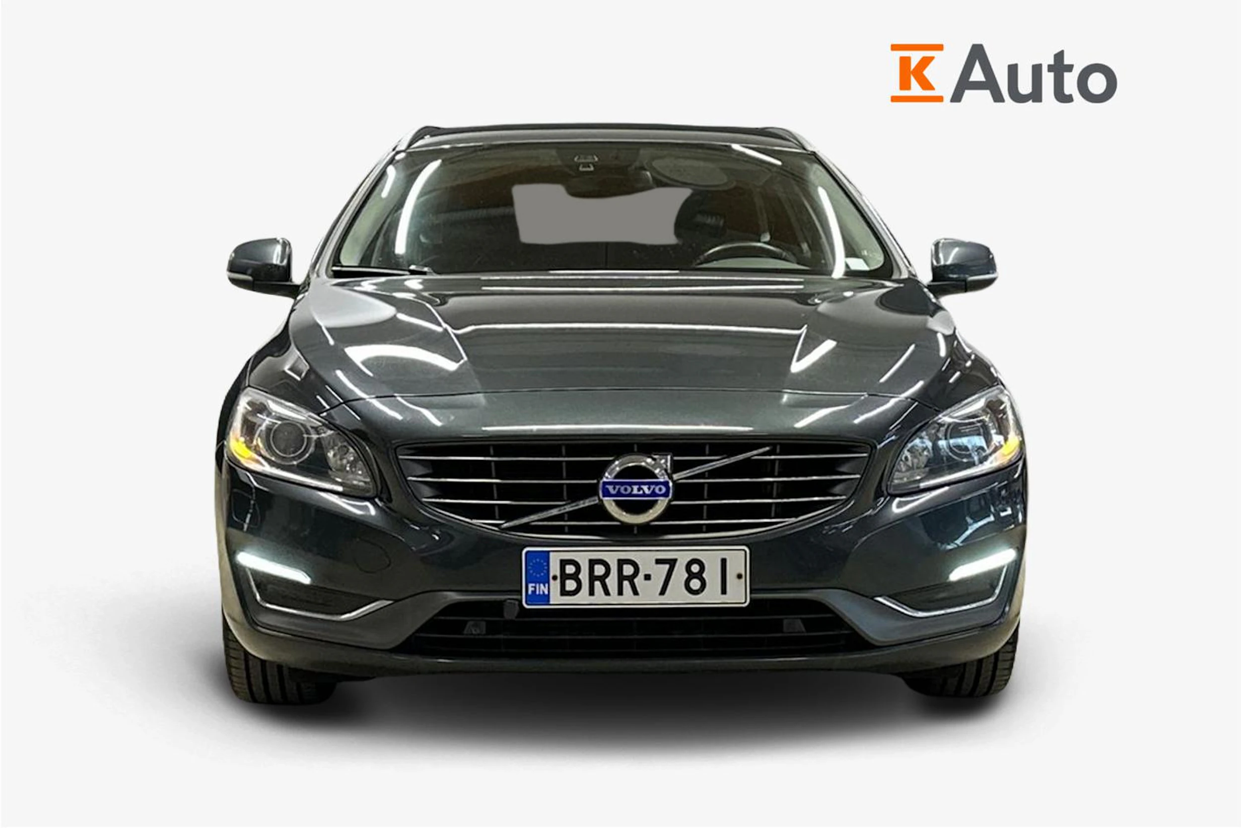 harmaa Volvo V60 2014 kuva 5.