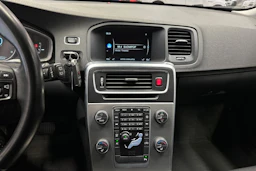 harmaa Volvo V60 2014 kuva 20.